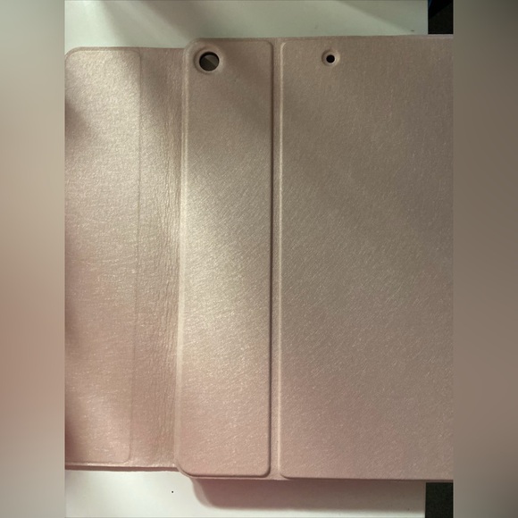 IPad 8th Generation Case - Picture 6 of 6